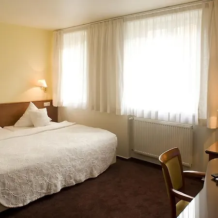 Hotel Anděl 3*