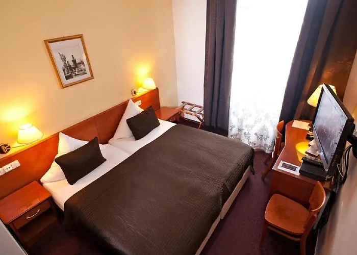 Andel Szálloda 3*